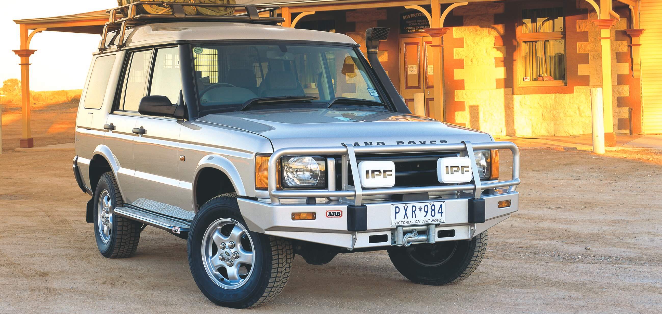 Купить ровер дискавери 2. Land Rover Discovery 2 1998-2004. Ленд Ровер Дискавери 2. Land Rover Discovery 2 1999. Land Rover Discovery II 2.